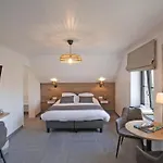 Hotel Logis Hotel Restaurant La Hutte Lurette