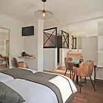 Logis Hotel Restaurant La Hutte Lurette 3*