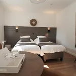Logis Hotel Restaurant La Hutte Lurette 3*
