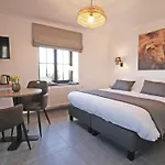 Logis Hotel Restaurant La Hutte Lurette 3*