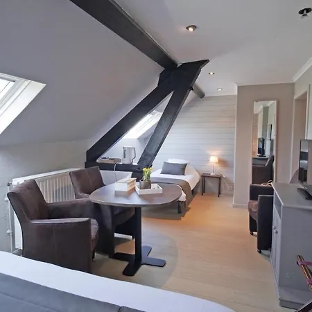 فندق Logis Restaurant La Hutte Lurette