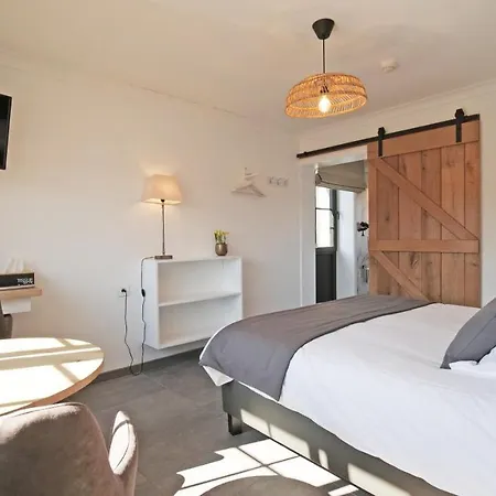 Hotel Logis Restaurant La Hutte Lurette