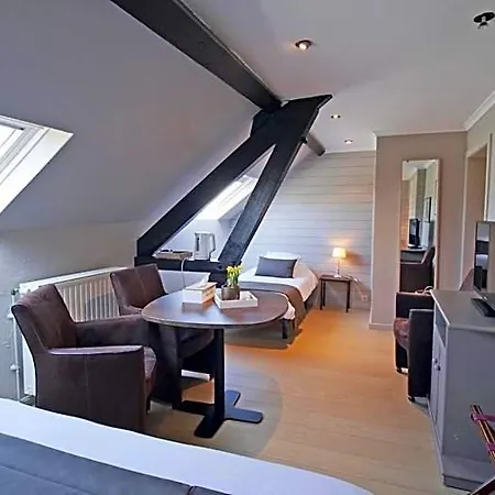 Logis Restaurant La Hutte Lurette