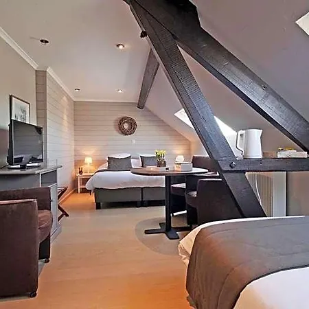 Logis Restaurant La Hutte Lurette 3*