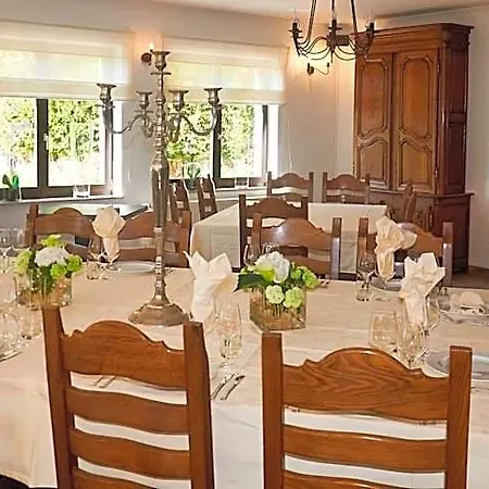Logis Restaurant La Hutte Lurette Szálloda