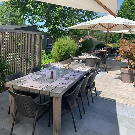 ホテル La Hutte Lurette Paliseul