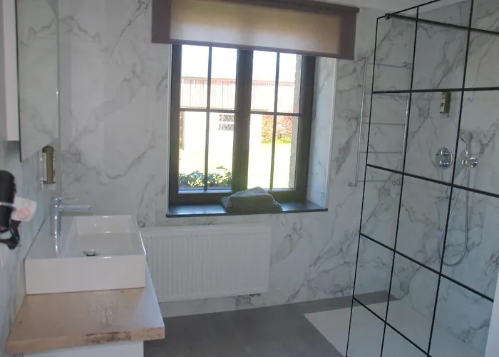 La Hutte Lurette Hotel Paliseul